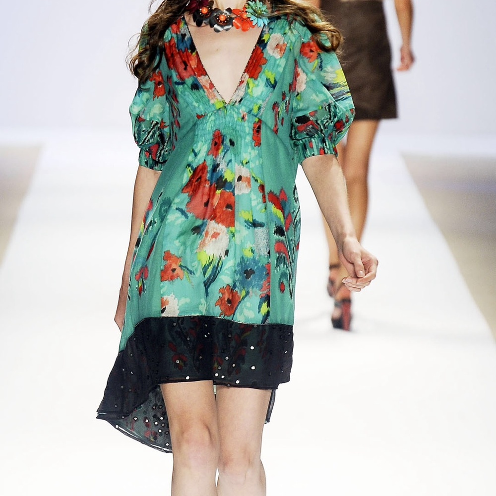 🎉HOST PICK🎉 Nanette Lepore Dress